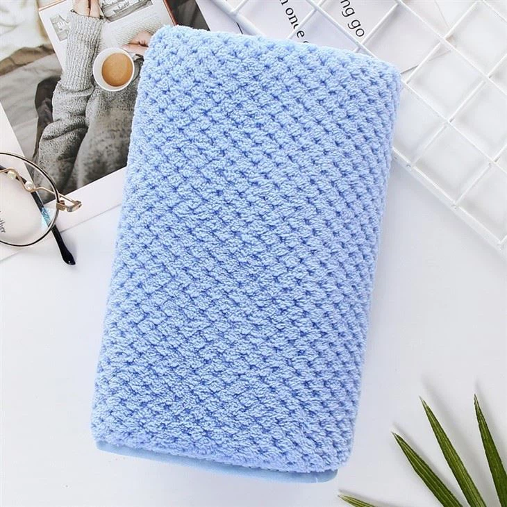 Wholesale Warp Knitted Coral Velvet Fine Strip Towel Absorbent Quick Drying Household Hook Face Towel Hand Towel Face Towel